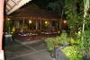 saung malam hari